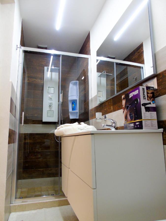 Apartamento Glem Luxury Copertino Exterior foto