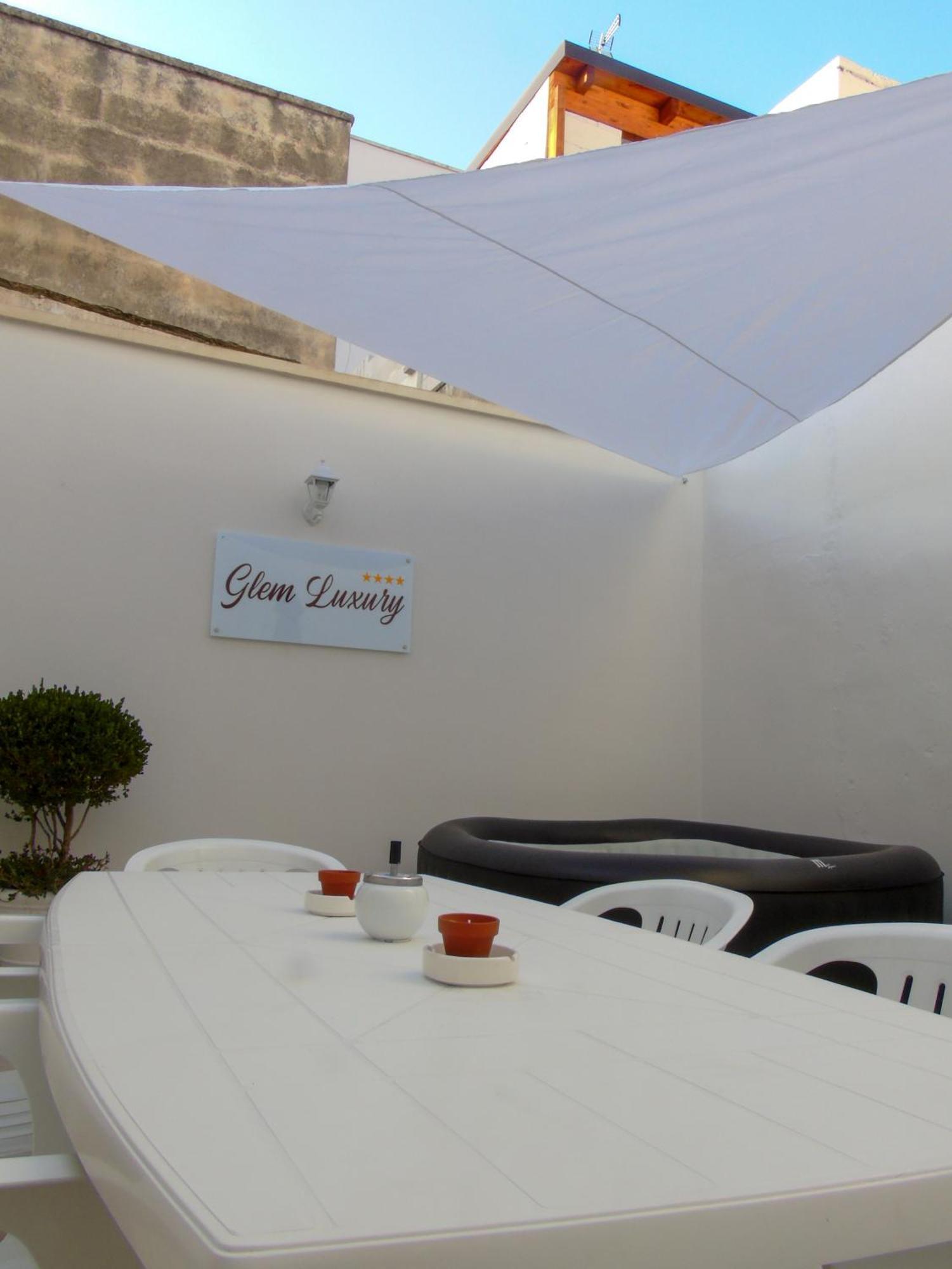 Apartamento Glem Luxury Copertino Exterior foto